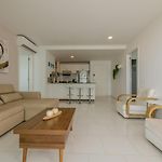 Ocean View & Beach Access - Family-Friendly, Beaut