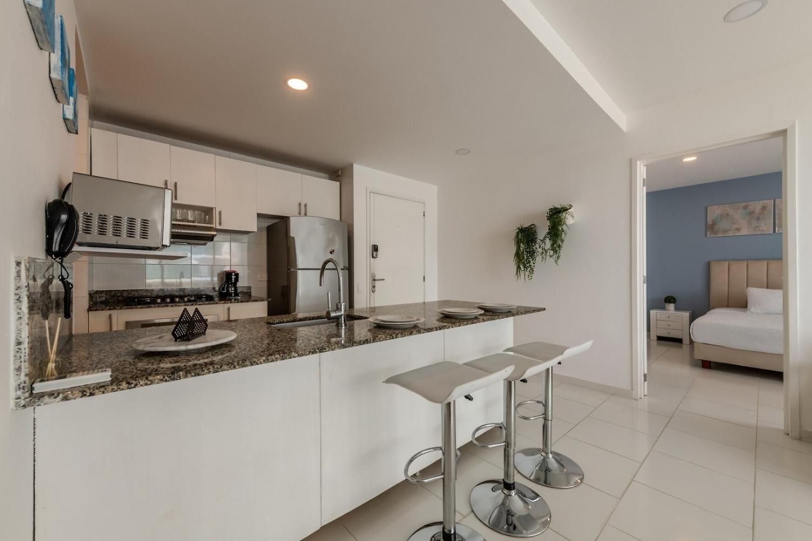 Ocean View & Access - Family-friendly, Beaut Cartagena
