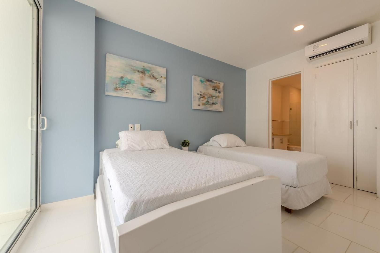 Ocean View & Access - Family-friendly, Beaut Apartamento Cartagena