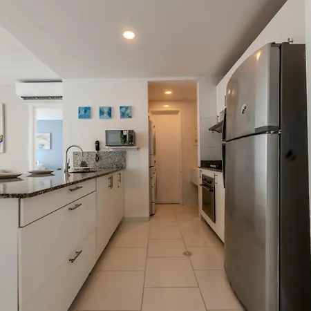 Ocean View & Access - Family-friendly, Beaut Apartamento