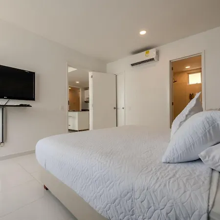 Ocean View & Access - Family-friendly, Beaut Apartamento