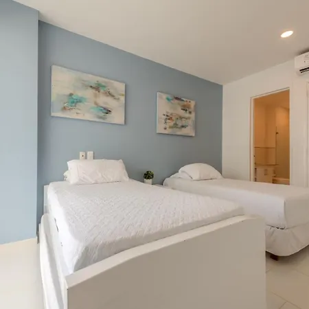 Ocean View & Access - Family-friendly, Beaut Apartamento Cartagena