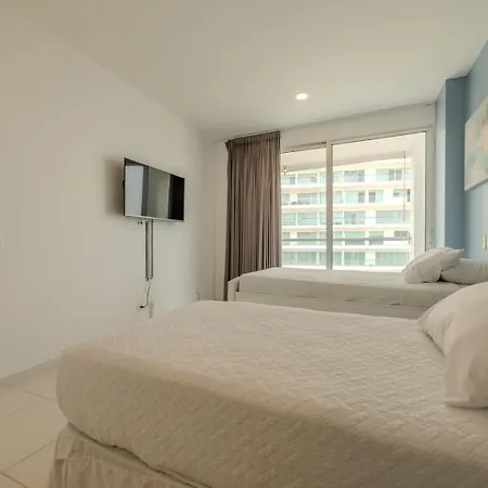 Apartamento Ocean View & Access - Family-friendly, Beaut