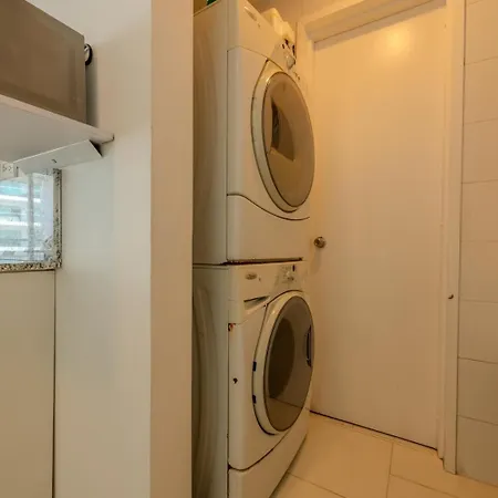 Ocean View & Access - Family-friendly, Beaut Apartamento *